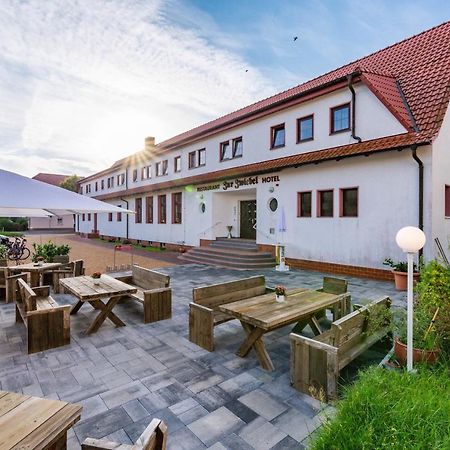 Hotel Und Restaurant "Zur Zwiebel" Peenemunde Exterior foto