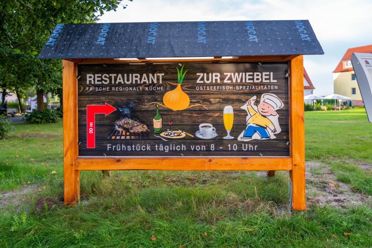 Hotel Und Restaurant "Zur Zwiebel" Peenemunde Exterior foto
